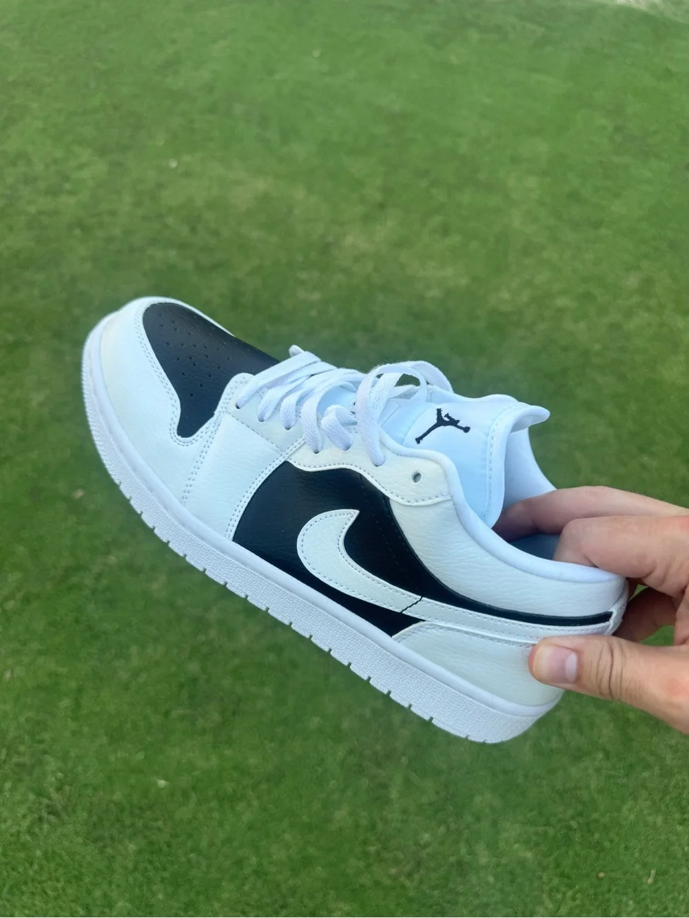 Unisex Air Jordan 1 Low Nike “Panda” Sneakers men’s 9.5/wmns 11